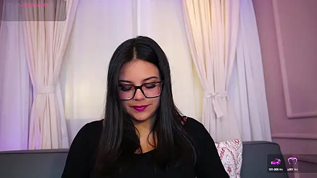 Sophia wilsonn  online show from 14, 9, 2025