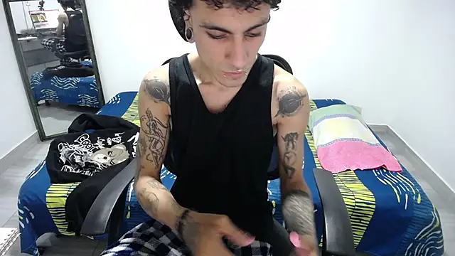 present the magic online show from 12, 3, 2026