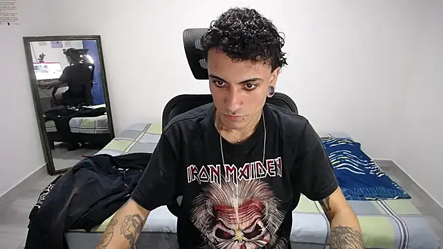 present the magic online show from 21, 12, 2025