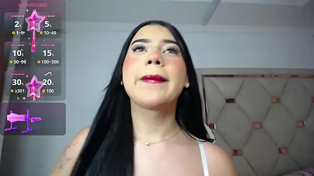 Snapshot of Ashley_piinkk_ chatting on 19, 5, 2026 Ashley piinkk online show from 19, 5, 2026