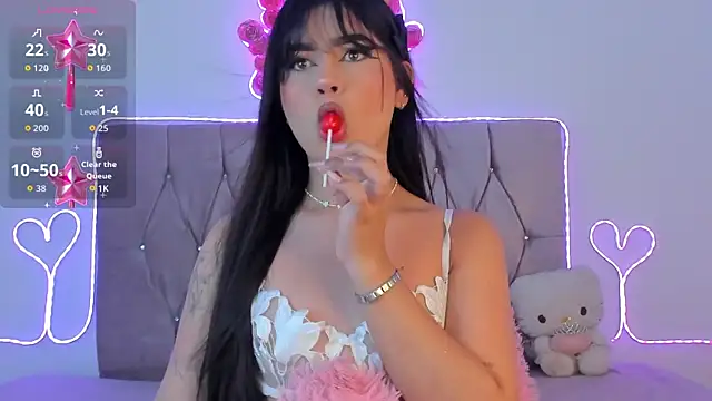 Ashley piinkk  online show from 27, 2, 2026