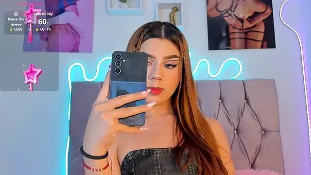 Snapshot of Ashley_piinkk_ chatting on 26, 9, 2025 Ashley piinkk online show from 26, 9, 2025