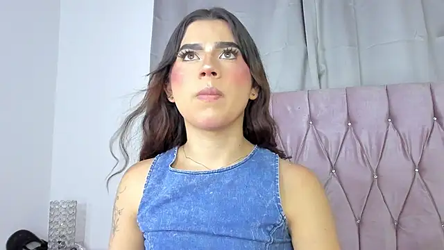 Snapshot of Ashley_piinkk_ chatting on 19, 2, 2025 Ashley piinkk online show from 19, 2, 2025