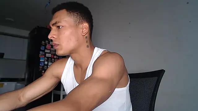 Snapshot of Jhonyblack_1 chatting on 12, 5, 2026 Jhonyblack 1 online show from 12, 5, 2026