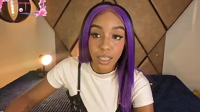 Snapshot of Georgis_ chatting on 23, 10, 2025 Georgis online show from 23, 10, 2025