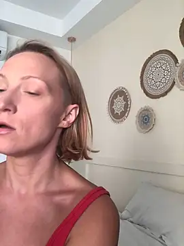 UmaTruewoman online show from 16, 4, 2026