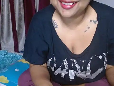 Snapshot of TASHa009 chatting on 23, 2, 2025 TASHa009 online show from 23, 2, 2025