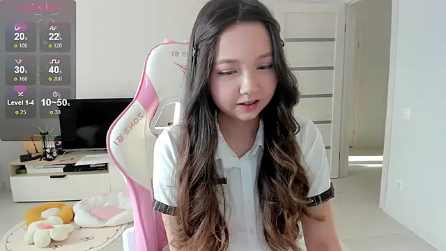 Snapshot of Fluffy_Rose chatting on 1, 6, 2026 Fluffy Rose online show from 1, 6, 2026