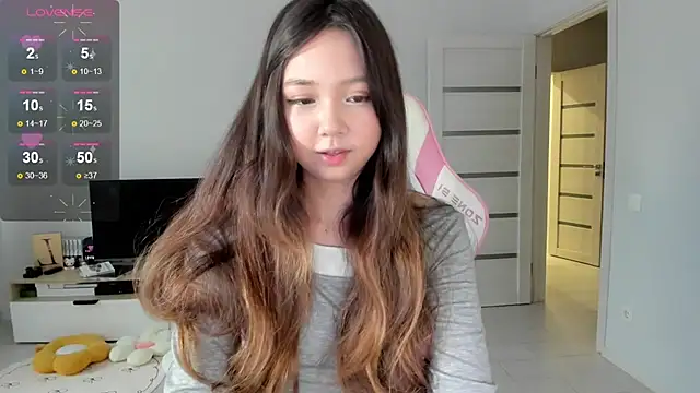 Fluffy Rose online show from 12, 6, 2026