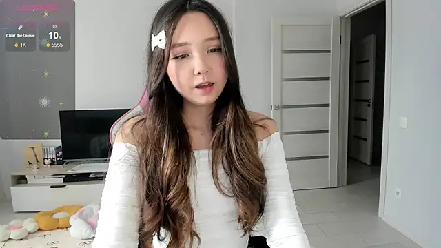 Snapshot of Fluffy_Rose chatting on 25, 5, 2026 Fluffy Rose online show from 25, 5, 2026