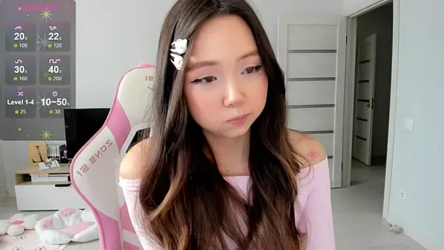 Fluffy Rose online show from 28, 3, 2026