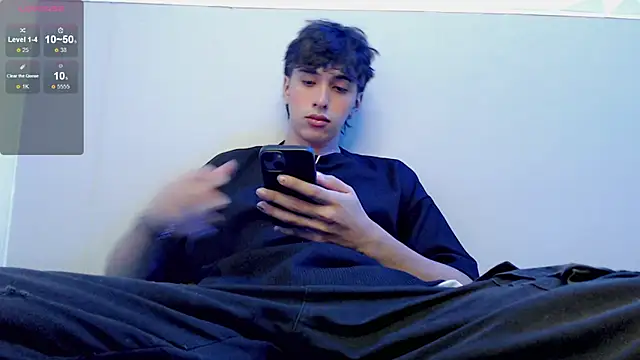 Snapshot of Jake_tripp chatting on 27, 11, 2025 Jake tripp online show from 27, 11, 2025