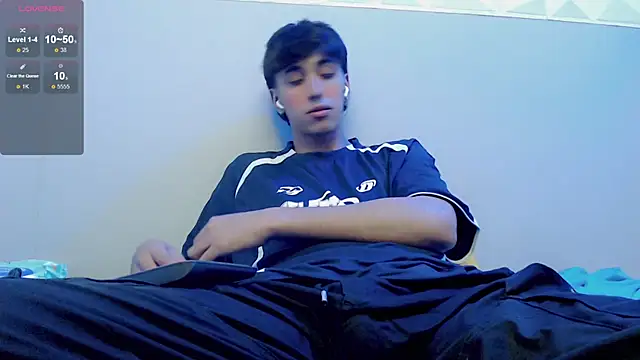 Snapshot of Jake_tripp chatting on 24, 11, 2025 Jake tripp online show from 24, 11, 2025