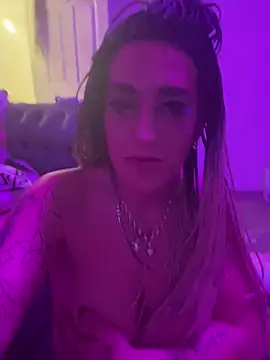 Haleytightlips1986 online show from 12, 3, 2026