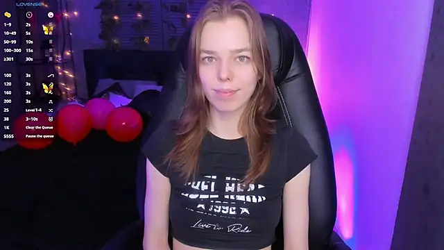 Tina Tayllor online show from 26, 2, 2025