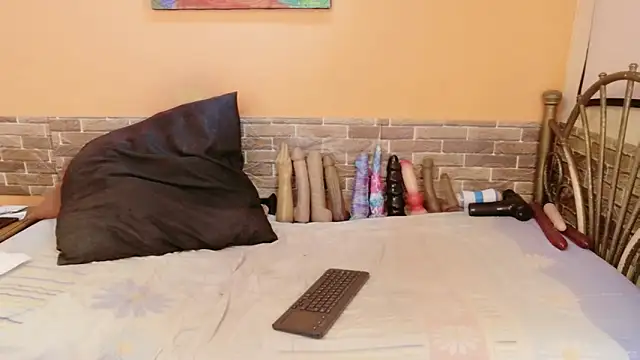 Gianina online show from 15, 2, 2026