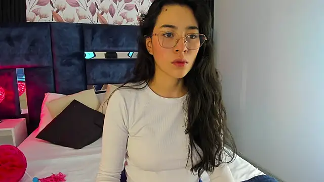 Snapshot of Susa1userma_ chatting on 16, 6, 2026 Susa1userma online show from 16, 6, 2026