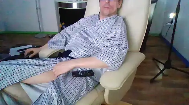 Minm666 online show from 1, 2, 2025