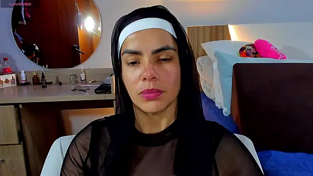 ClaraMariaMon online show from 18, 3, 2025