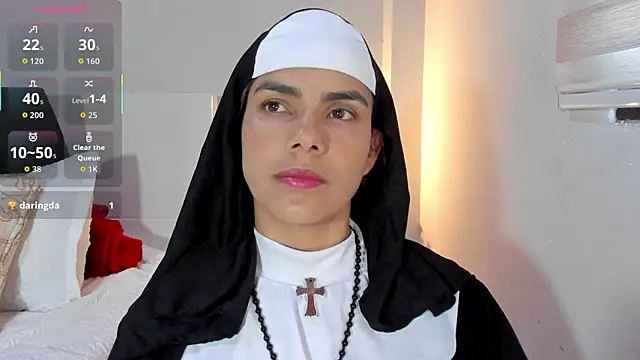 ClaraMariaMon online show from 25, 11, 2025