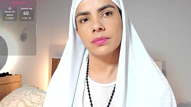 ClaraMariaMon online show from 16, 3, 2026