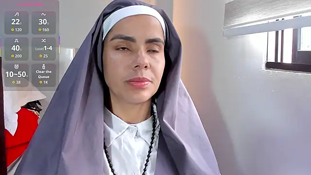 ClaraMariaMon online show from 13, 10, 2025