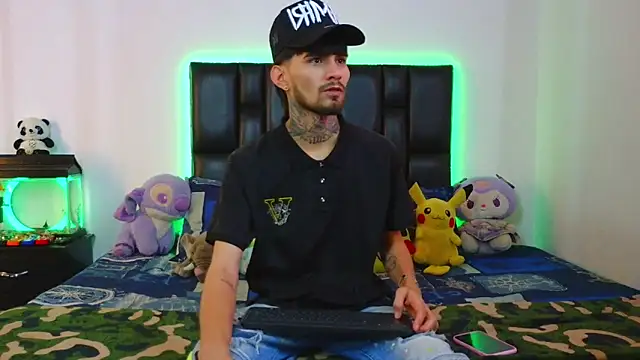 Brutal Sex Fucking online show from 15, 5, 2026