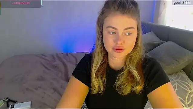 SuchCute online show from 6, 11, 2025