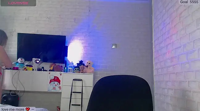 Snapshot of SuchCute chatting on 23, 3, 2025 SuchCute online show from 23, 3, 2025