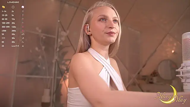 marylunamay online show from 27, 3, 2026