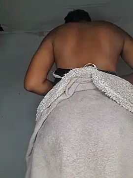 hot-tandy online show from 7, 10, 2025