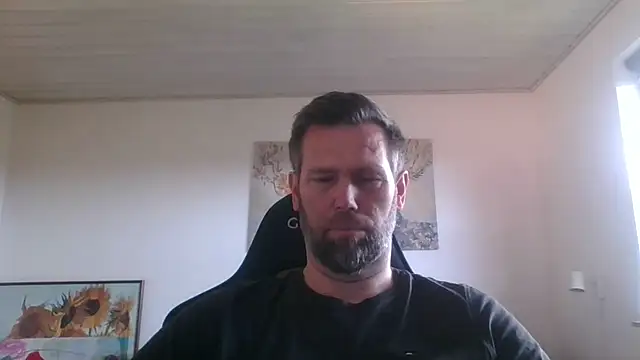 Snapshot of Gotta1 chatting on 2, 6, 2026 Gotta1 online show from 2, 6, 2026