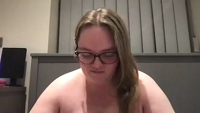 honeyyy24 online show from 6, 6, 2026