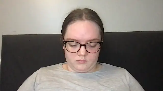 honeyyy24 online show from 10, 11, 2025