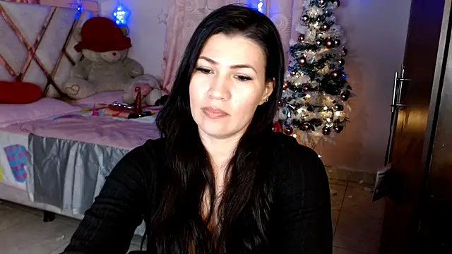 nahomi star model online show from 7, 12, 2024