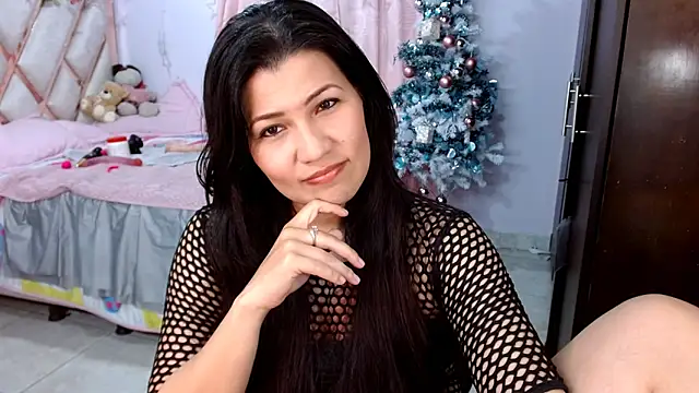nahomi star model online show from 14, 12, 2024