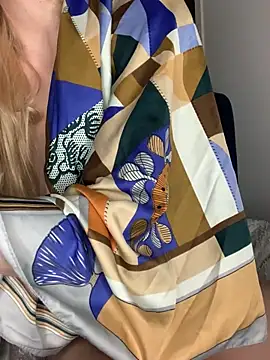 Lolitaxlola online show from 1, 3, 2026