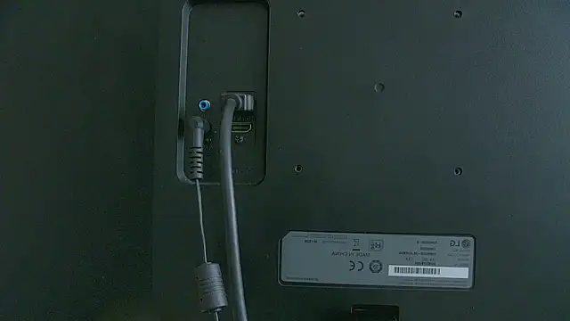 IrisMonn online show from 28, 10, 2025