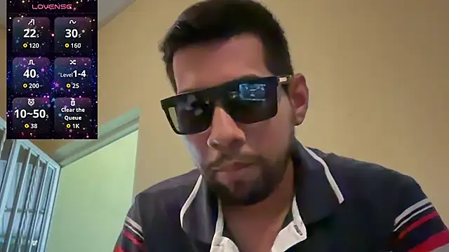 Snapshot of EnriquePersian197 chatting on 7, 10, 2025 EnriquePersian197 online show from 7, 10, 2025