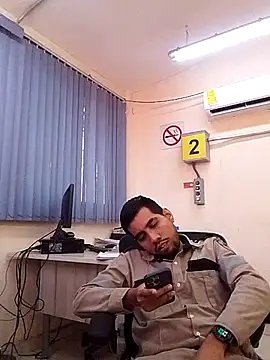Snapshot of EnriquePersian197 chatting on 3, 3, 2025 EnriquePersian197 online show from 3, 3, 2025