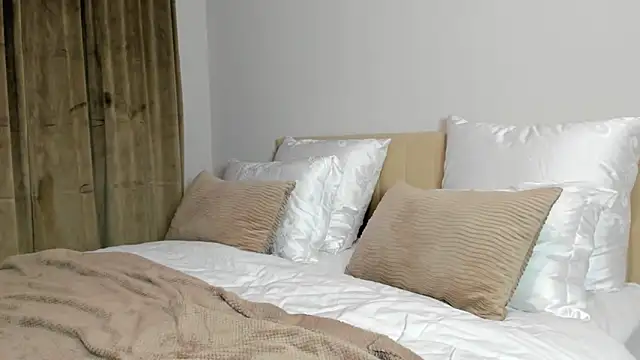 Snapshot of kirraa_ chatting on 7, 11, 2025 kirraa online show from 7, 11, 2025