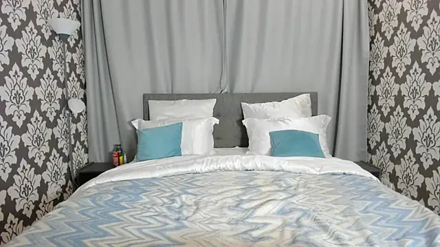 Snapshot of kirraa_ chatting on 7, 10, 2025 kirraa online show from 7, 10, 2025