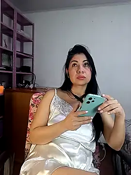 saralunabella online show from 16, 1, 2025
