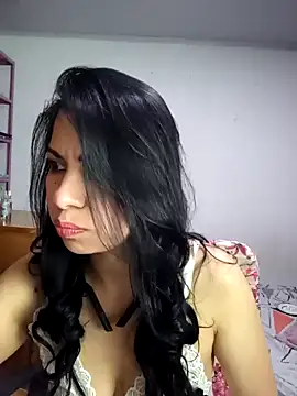 saralunabella online show from 2, 2, 2025