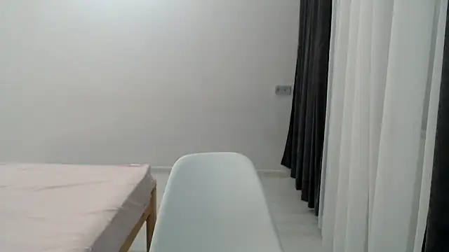 Snapshot of PolinaXXXJones chatting on 16, 1, 2025 PolinaXXXJones online show from 16, 1, 2025