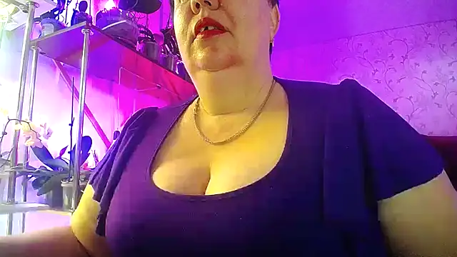  Sweet Woman online show from 20, 3, 2026