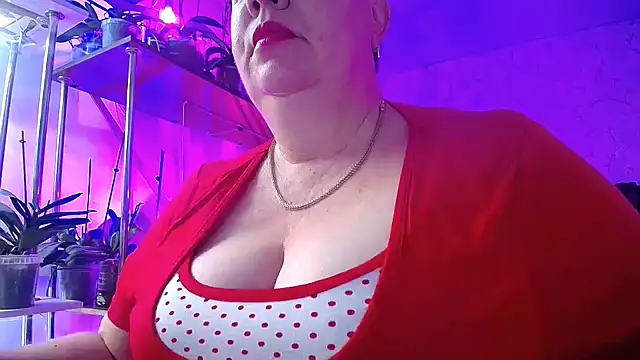  Sweet Woman online show from 10, 11, 2025