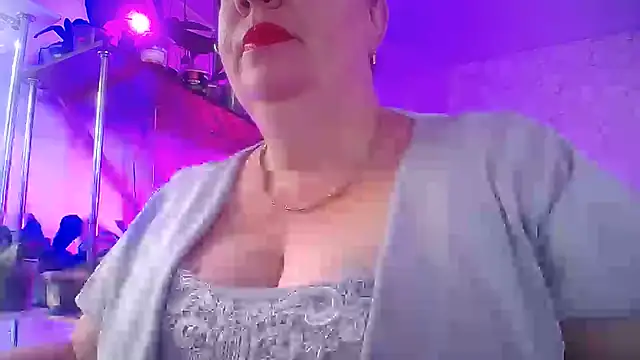 Snapshot of _Sweet_Woman chatting on 5, 7, 2026 Sweet Woman online show from 5, 7, 2026