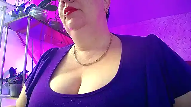  Sweet Woman online show from 16, 1, 2026