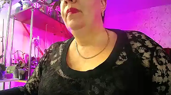  Sweet Woman online show from 15, 2, 2025